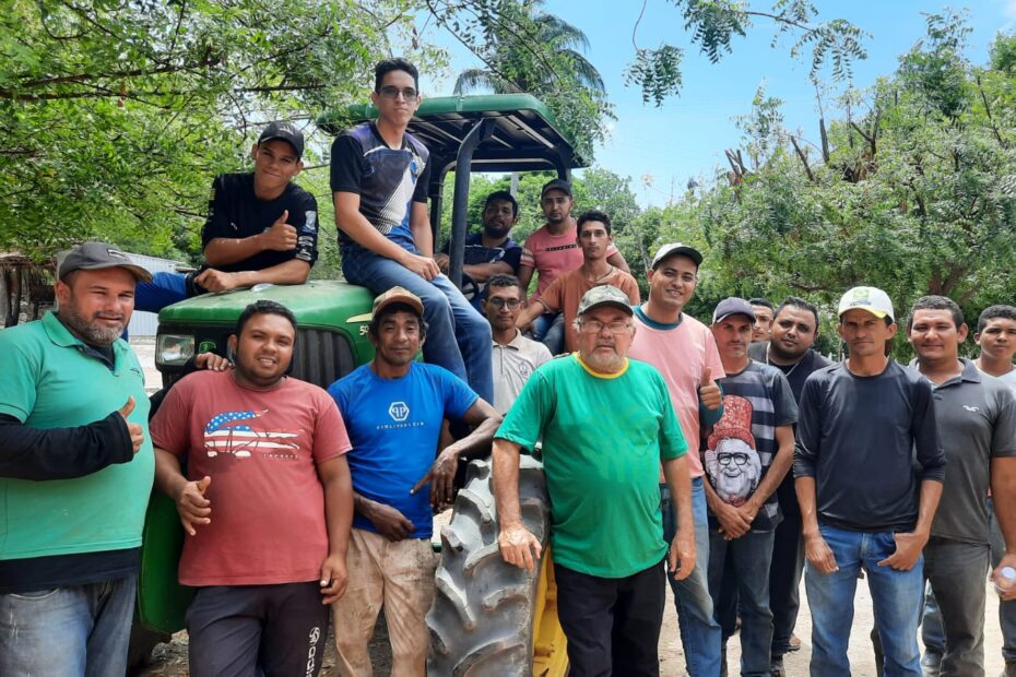 Fomentando o Desenvolvimento Rural: Sindicato Rural de Matias Olímpio/PI Investe na Capacitação de Operadores de Tratores em Campo Largo/PI